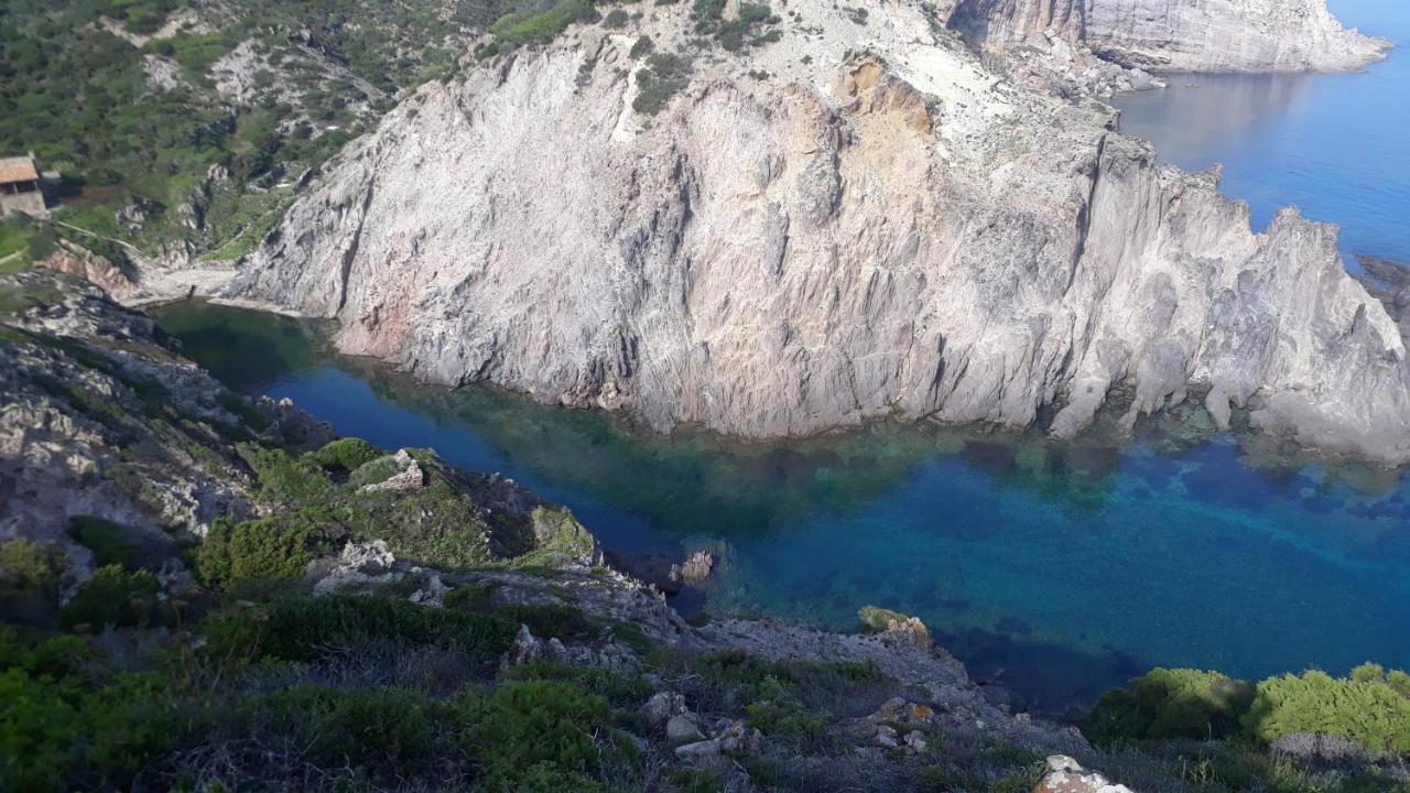 Cala Vinagra House Bed and Breakfast Carloforte  Esterno foto