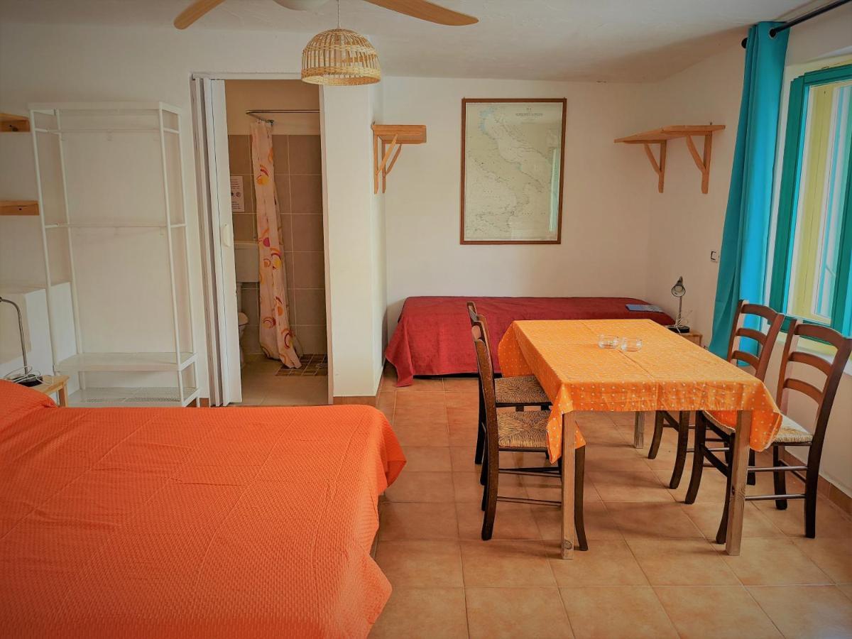 Cala Vinagra House Bed and Breakfast Carloforte  Esterno foto