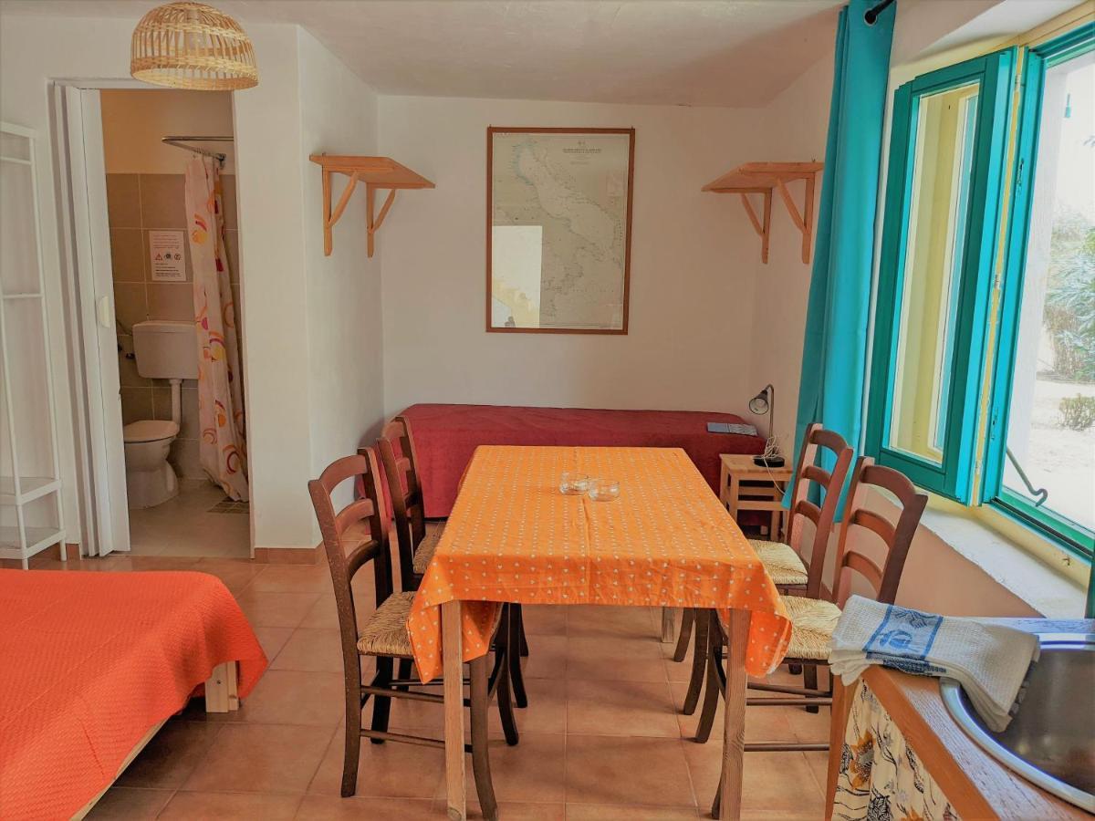 Cala Vinagra House Bed and Breakfast Carloforte  Esterno foto